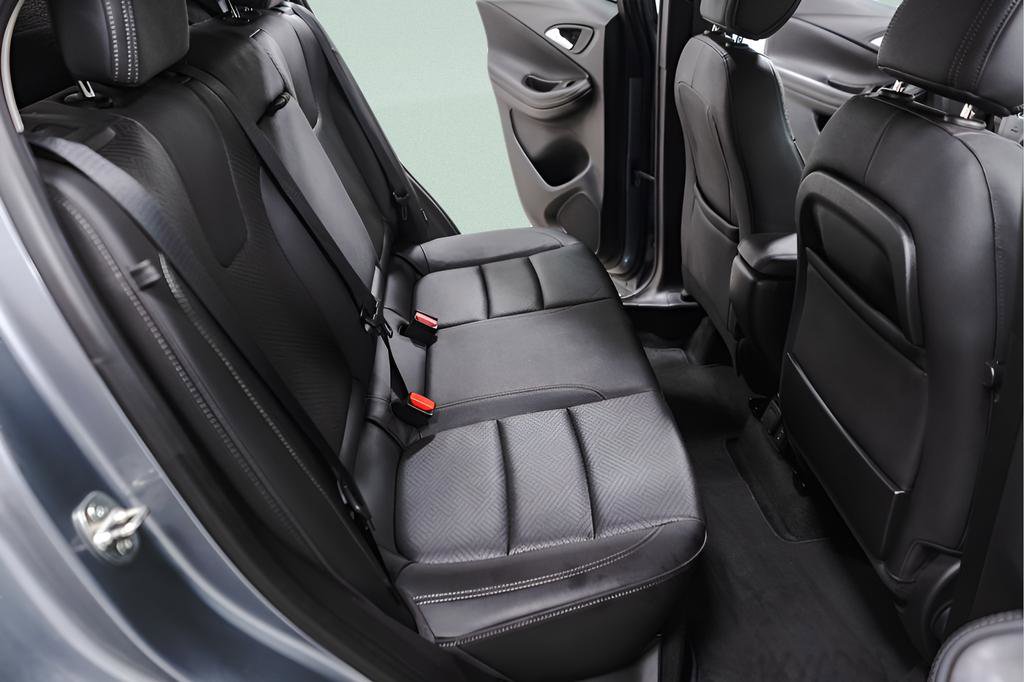 Used 2021 Buick Encore GX Essence image 36