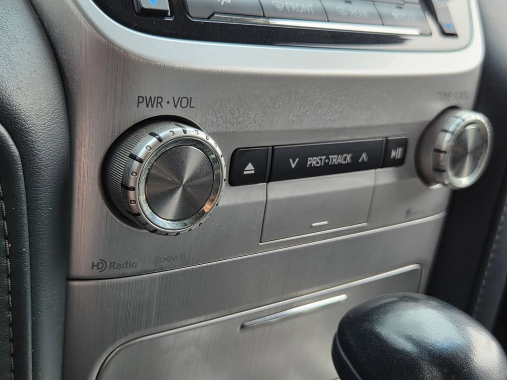 Used 2019 Toyota Land Cruiser AWD/4WD image 22
