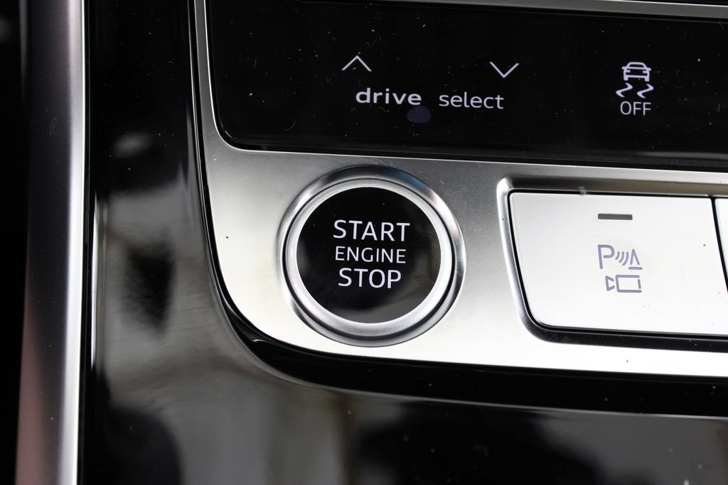 New 2026 Audi Q7 Premium Plus AWD/4WD image 11