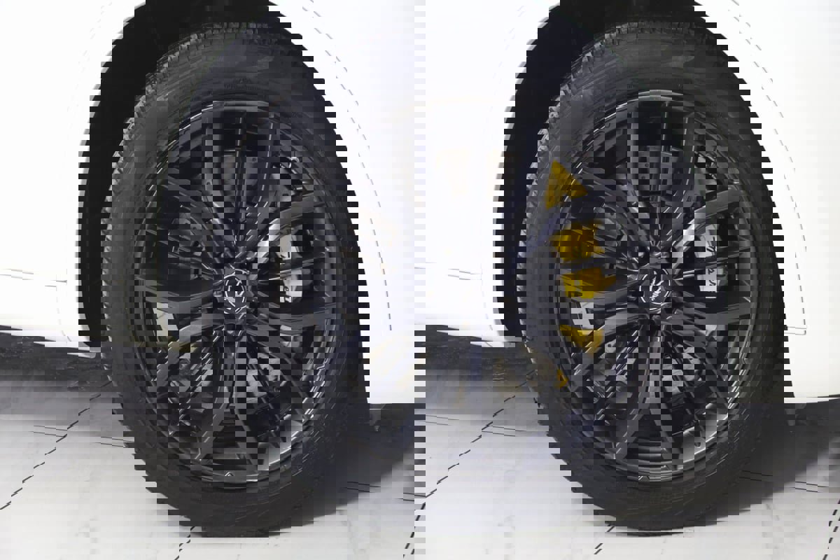 Used 2022 Maserati Levante Modena image 15