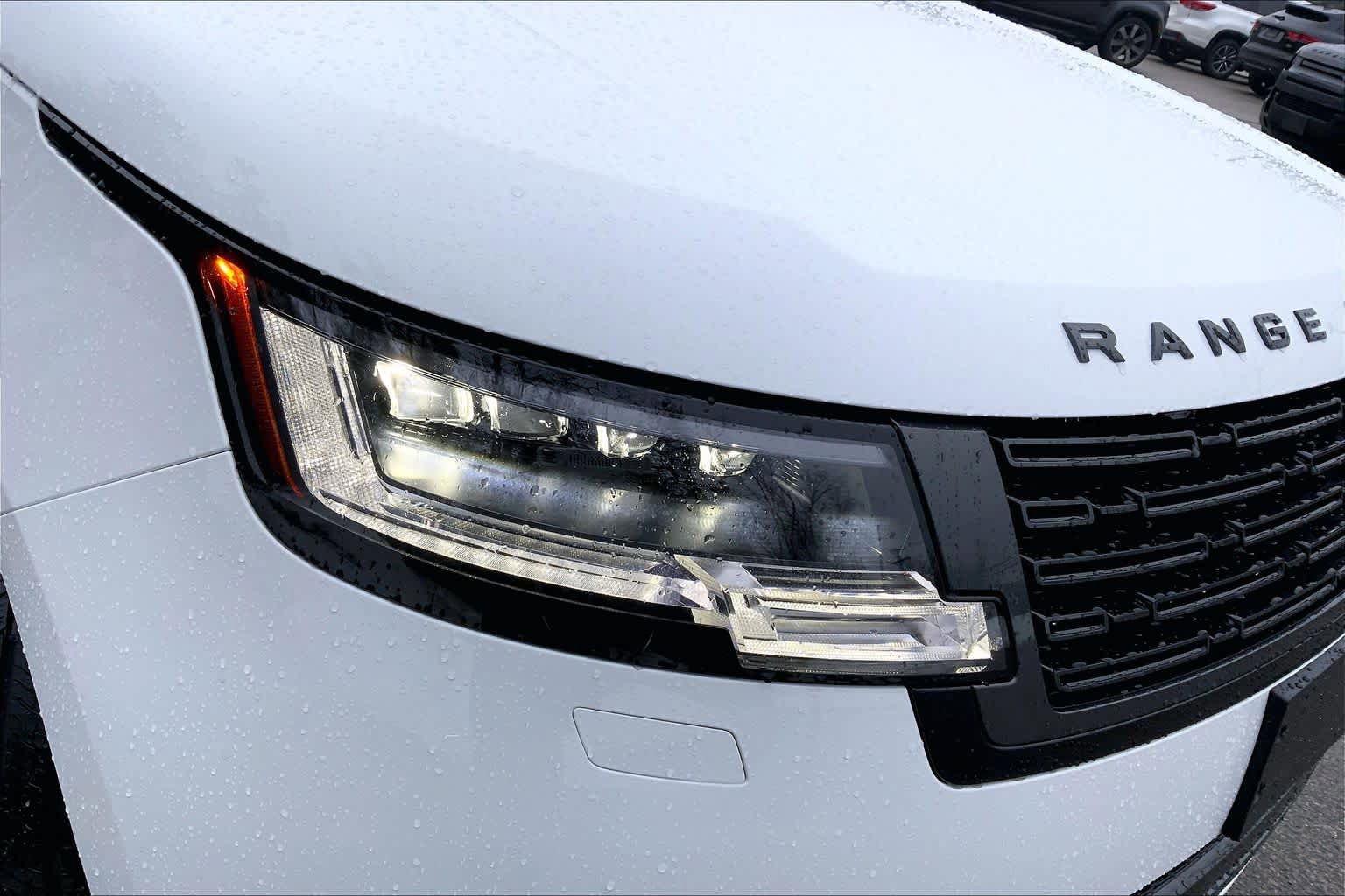 New 2026 Land Rover Range Rover SE AWD/4WD image 13