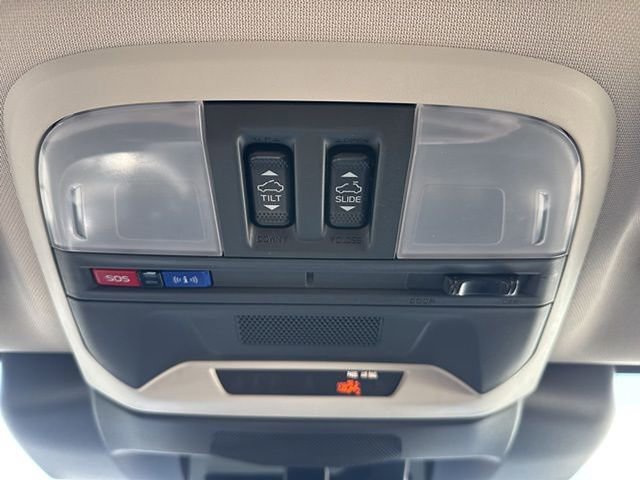Certified 2025 Subaru Crosstrek 2.0i Premium AWD/4WD image 16