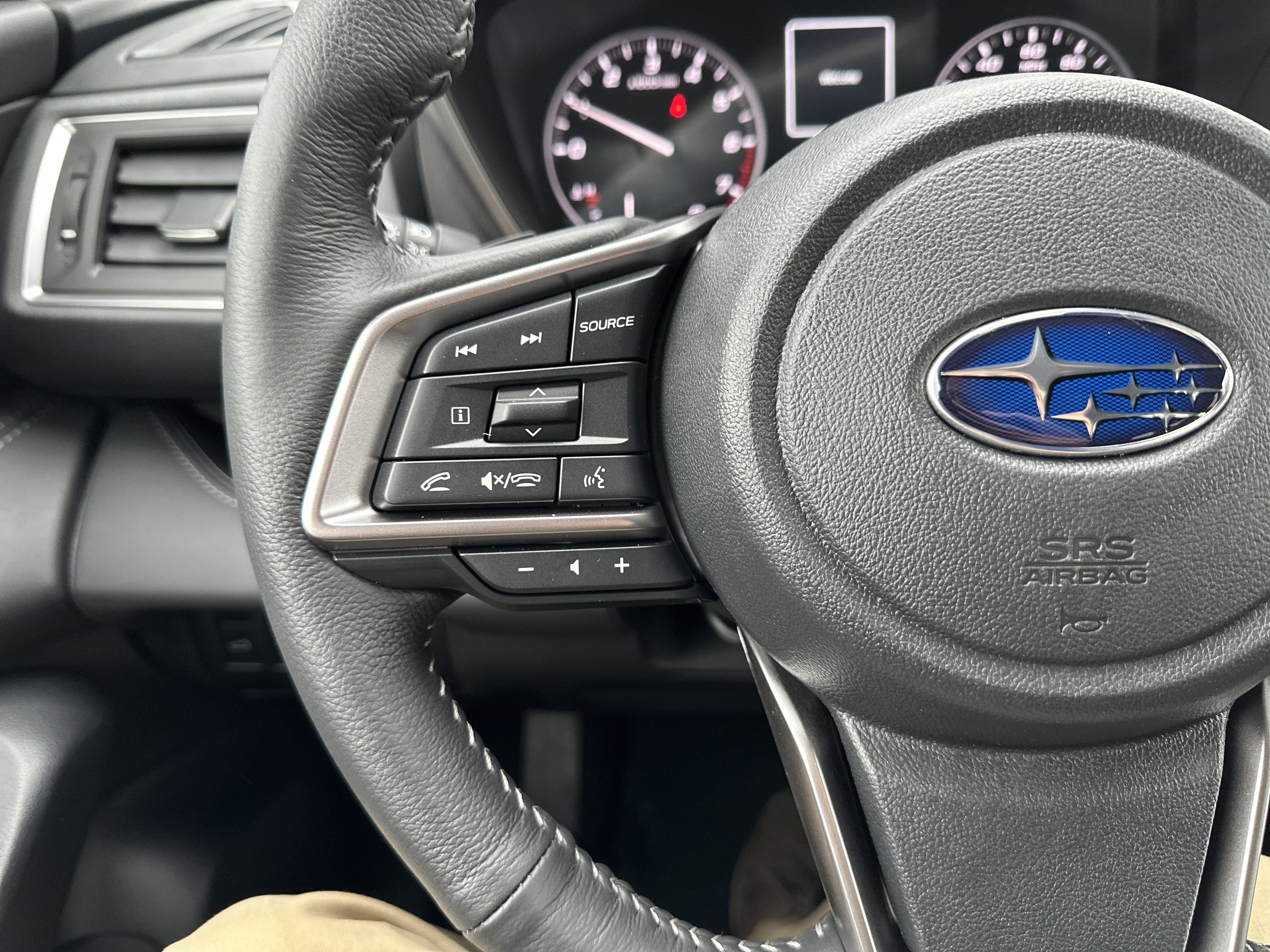 New 2026 Subaru Ascent Limited image 19