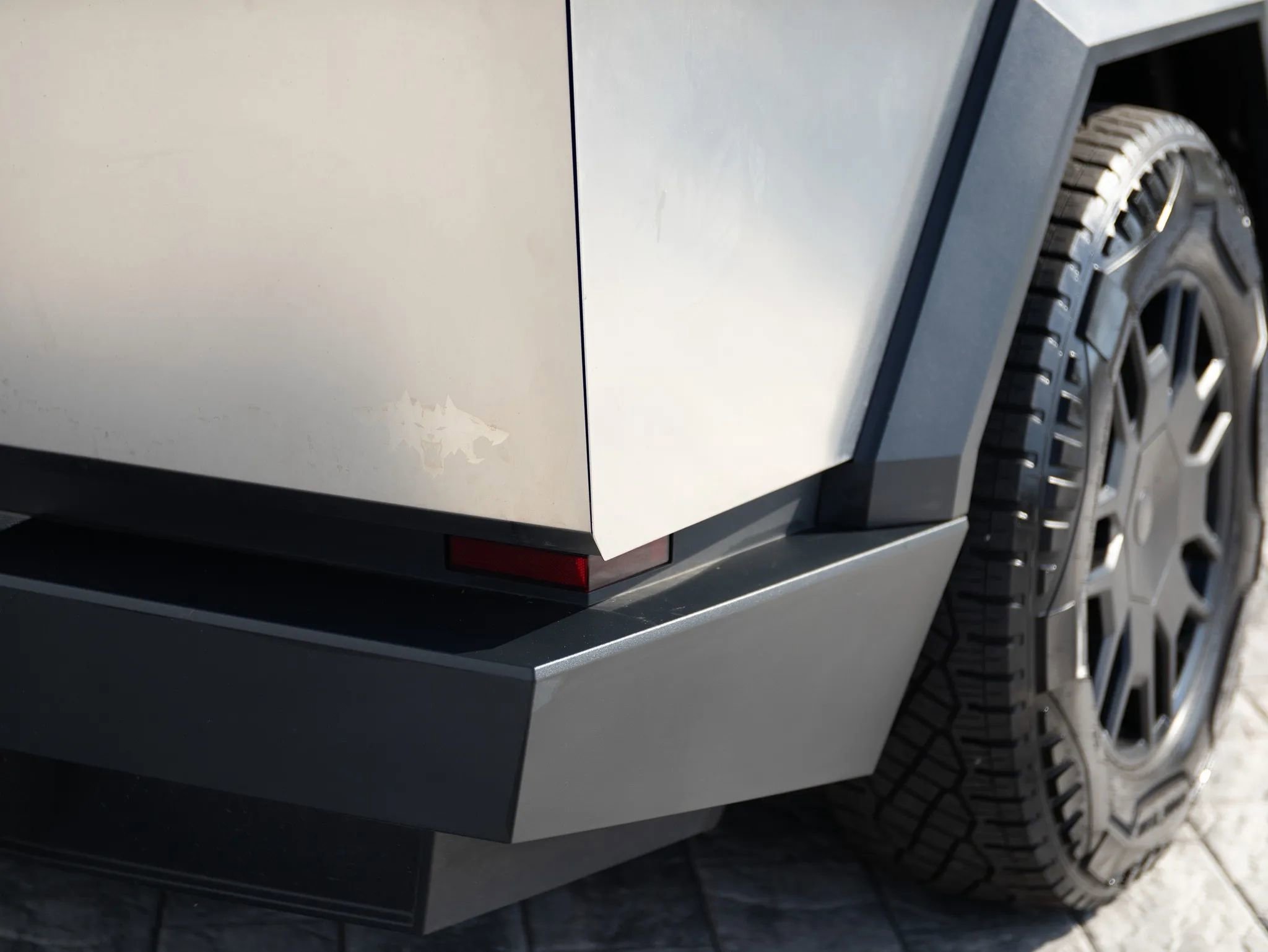 Used 2024 Tesla Cybertruck Cyberbeast image 13