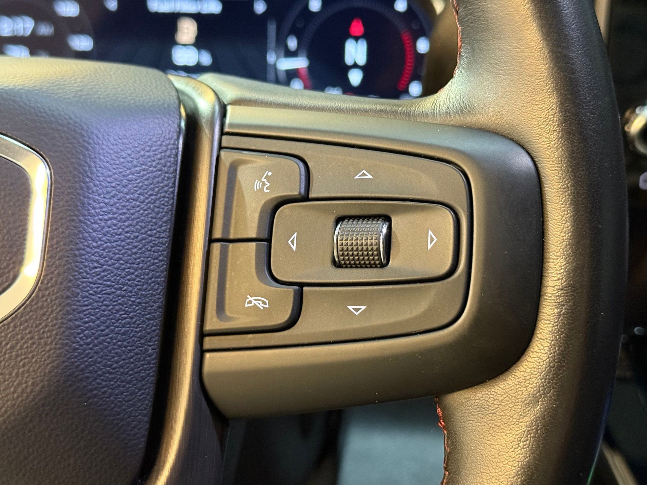 Used 2024 GMC Sierra 2500 AT4X w/ AT4X AEV Edition image 26