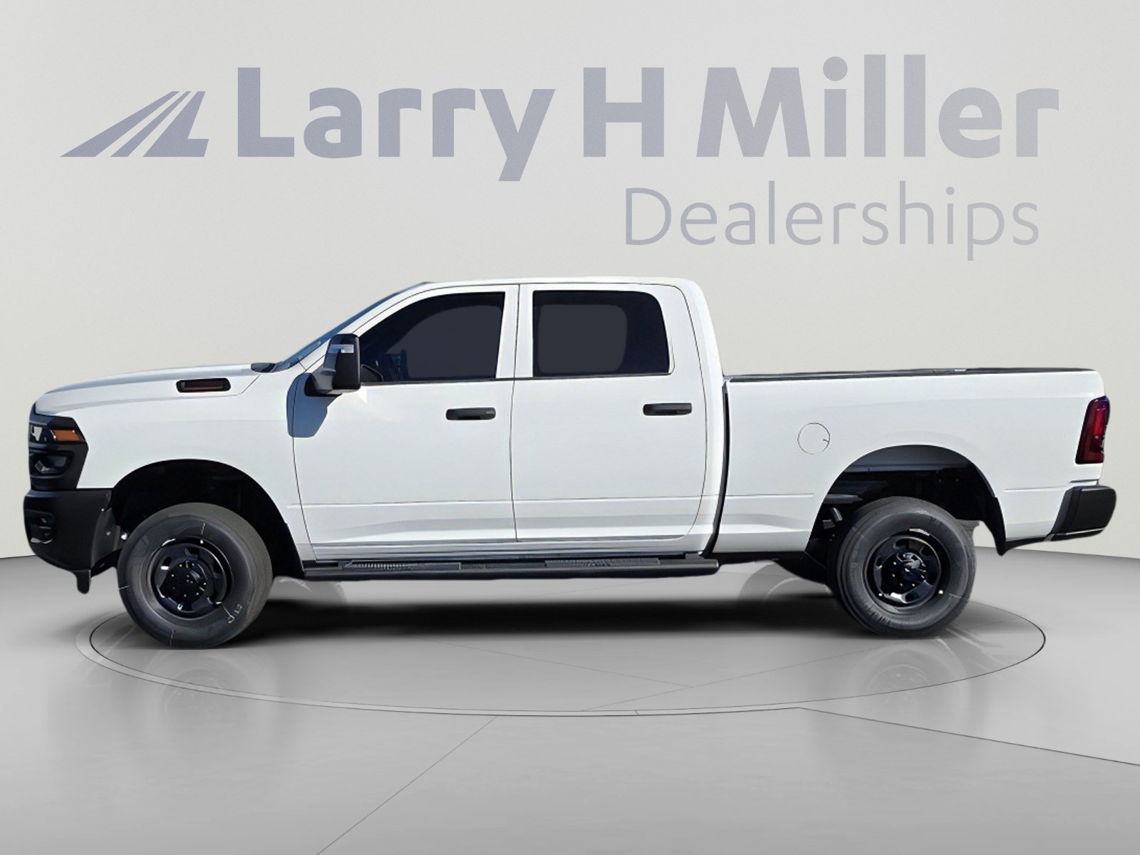 New 2026 RAM 2500 Tradesman AWD/4WD image 2