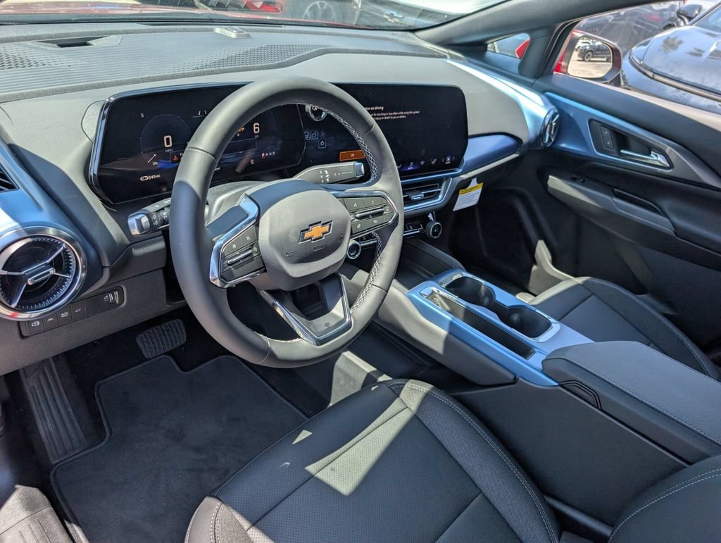New 2026 Chevrolet Equinox EV LT FWD image 6