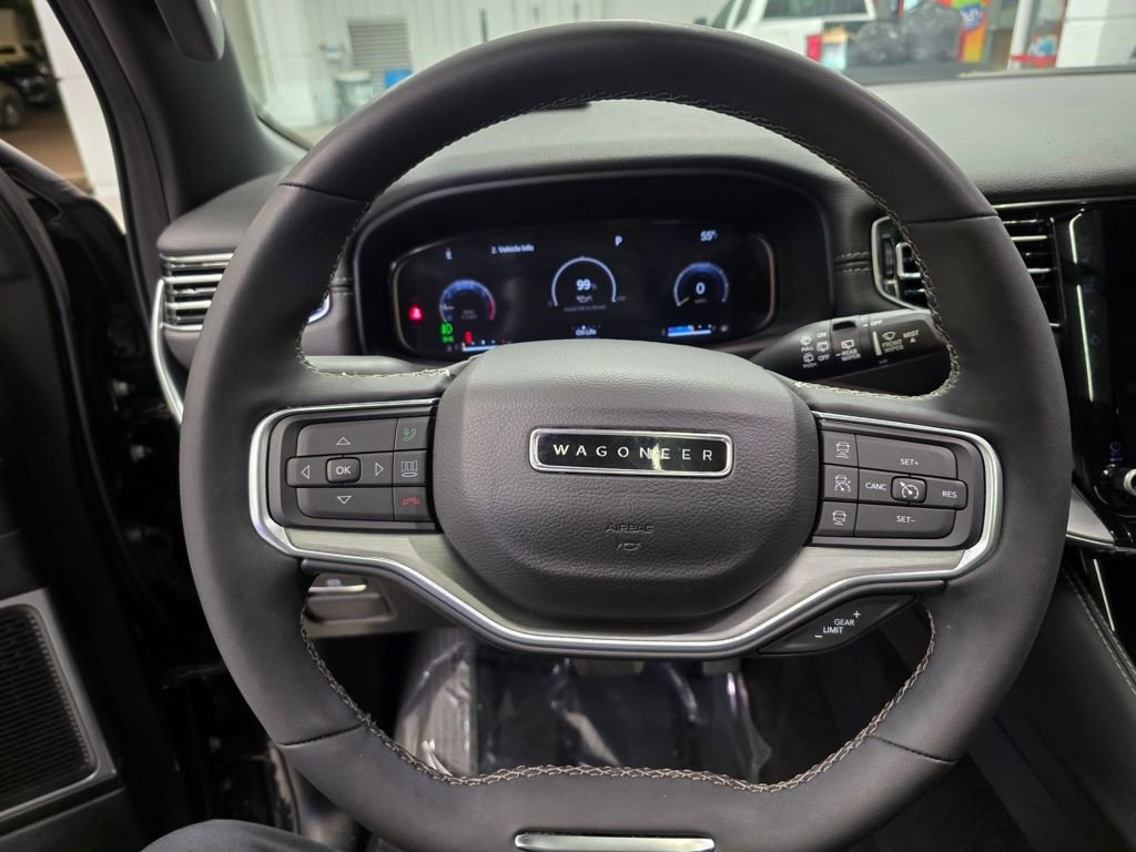 Used 2023 Jeep Wagoneer Series II image 18