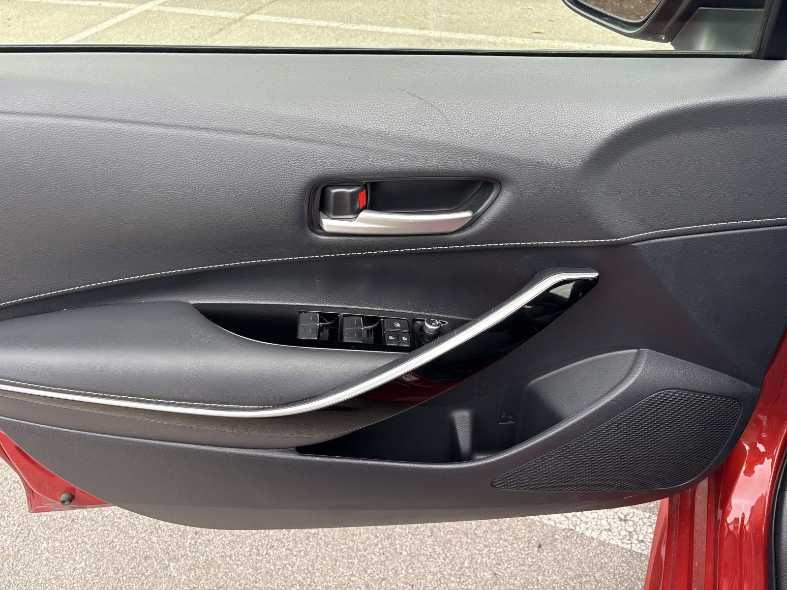 Used 2020 Toyota Corolla XSE image 12