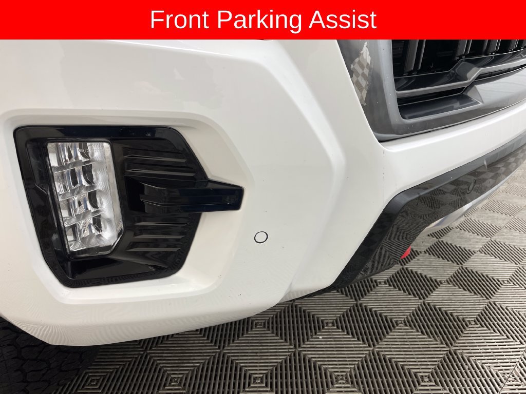 Used 2023 GMC Yukon XL AT4 w/ AT4 Premium Package AWD/4WD image 22