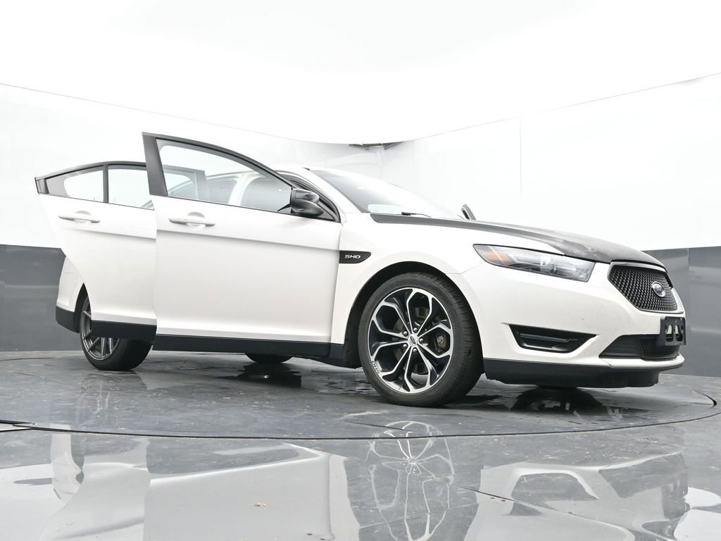 Used 2017 Ford Taurus SHO AWD/4WD image 67
