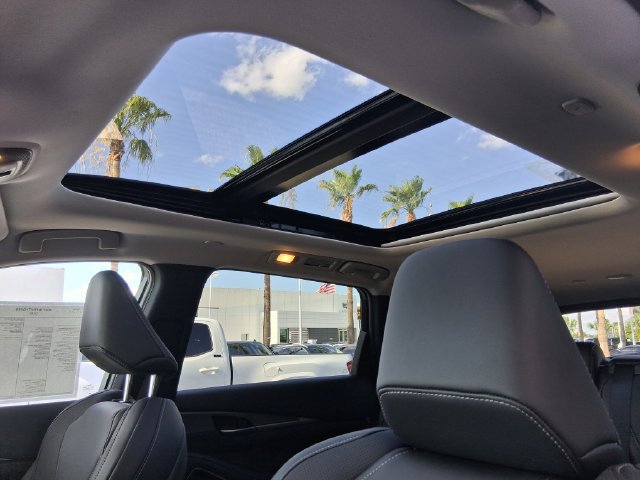 New 2027 INFINITI QX60 Luxe w/ Cargo Package FWD image 19