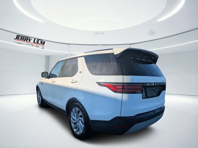 Used 2025 Land Rover Discovery S image 3