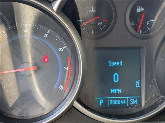 Used 2011 Chevrolet Cruze LT FWD image 10