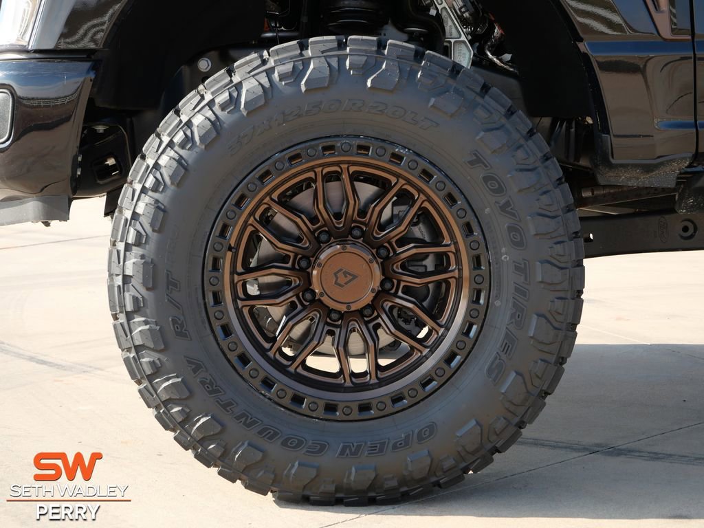 New 2025 Ford F250 Lariat w/ Lariat Ultimate Package image 11