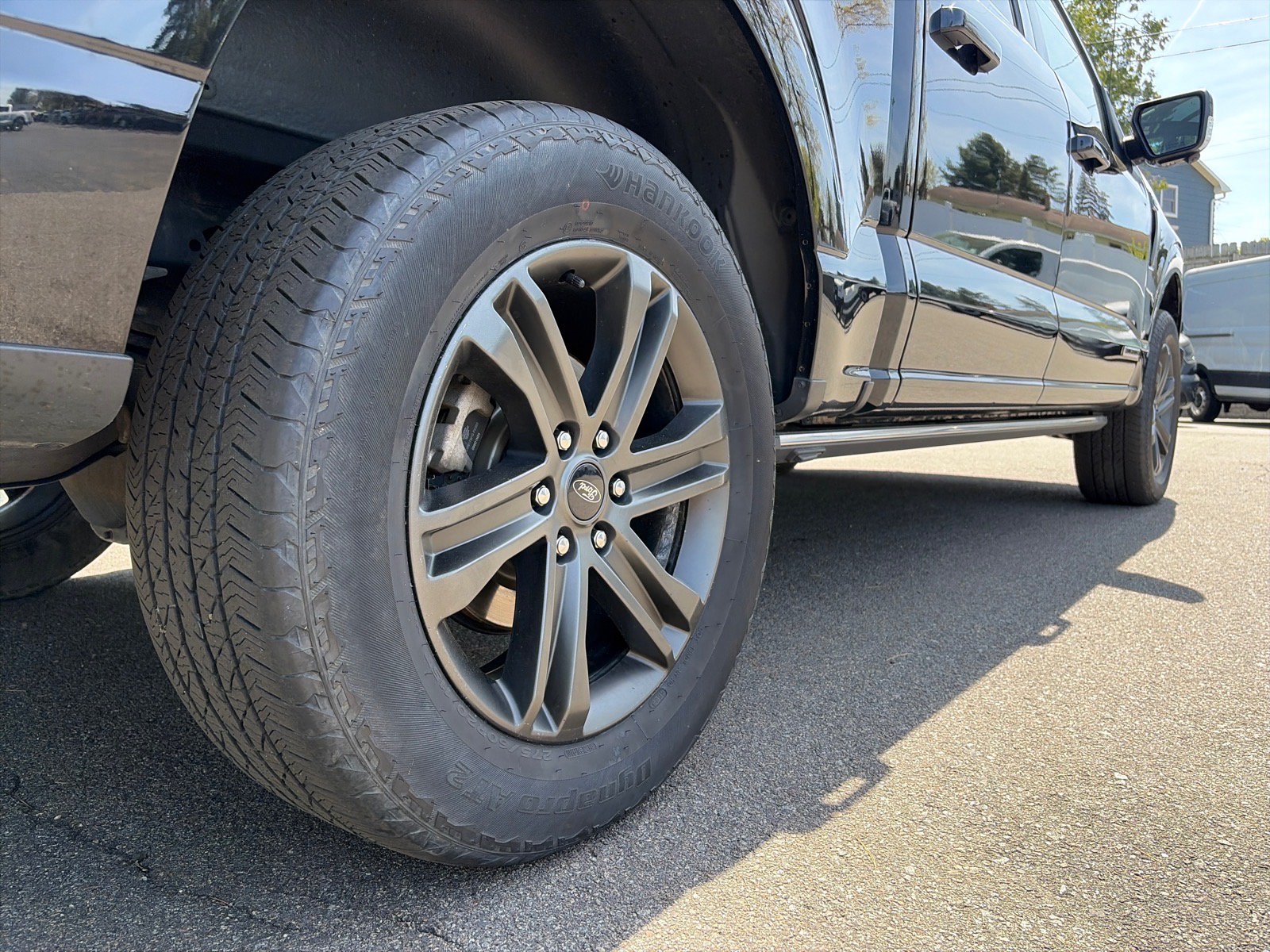 Used 2021 Ford F150 Lariat w/ Equipment Group 502A High AWD/4WD image 7