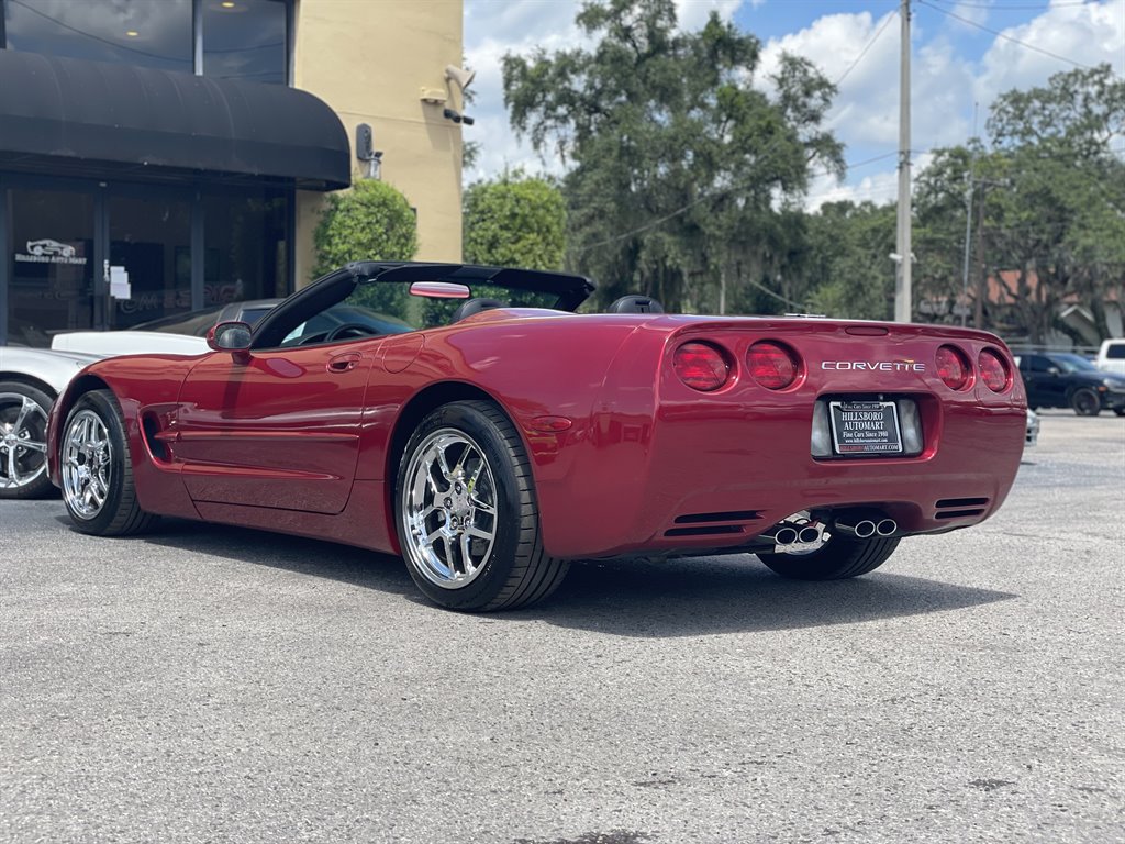 Used 2002 Chevrolet Corvette Convertible w/ Preferred Equipment Group2 RWD image 11