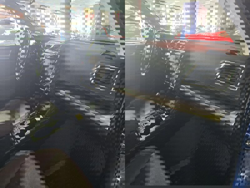 Used 2018 Subaru Outback 3.6R Touring image 13