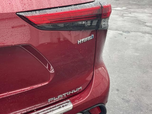 Used 2021 Toyota Highlander Platinum FWD image 11