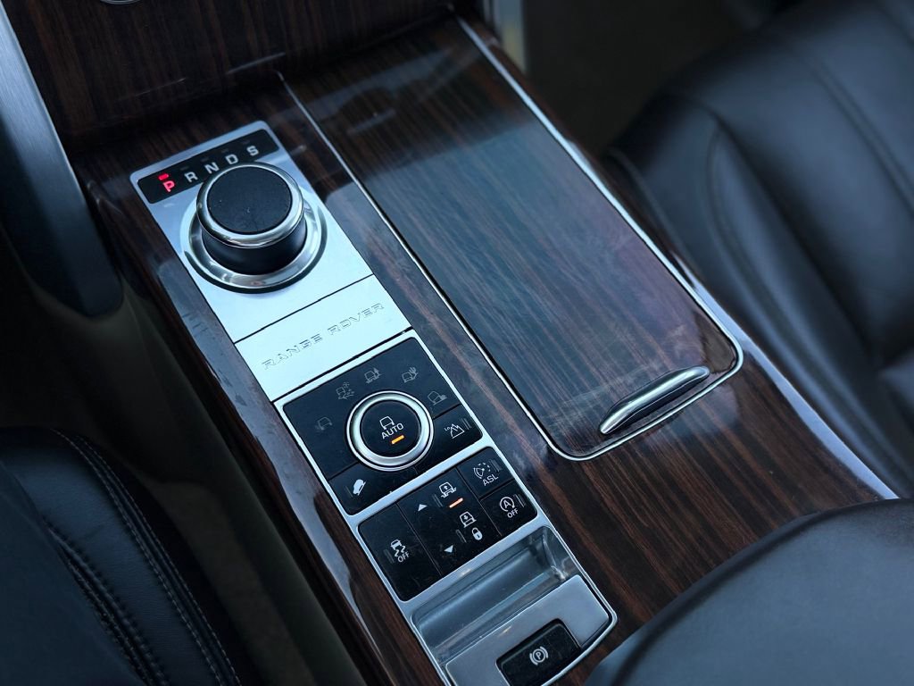 Used 2015 Land Rover Range Rover Autobiography image 39