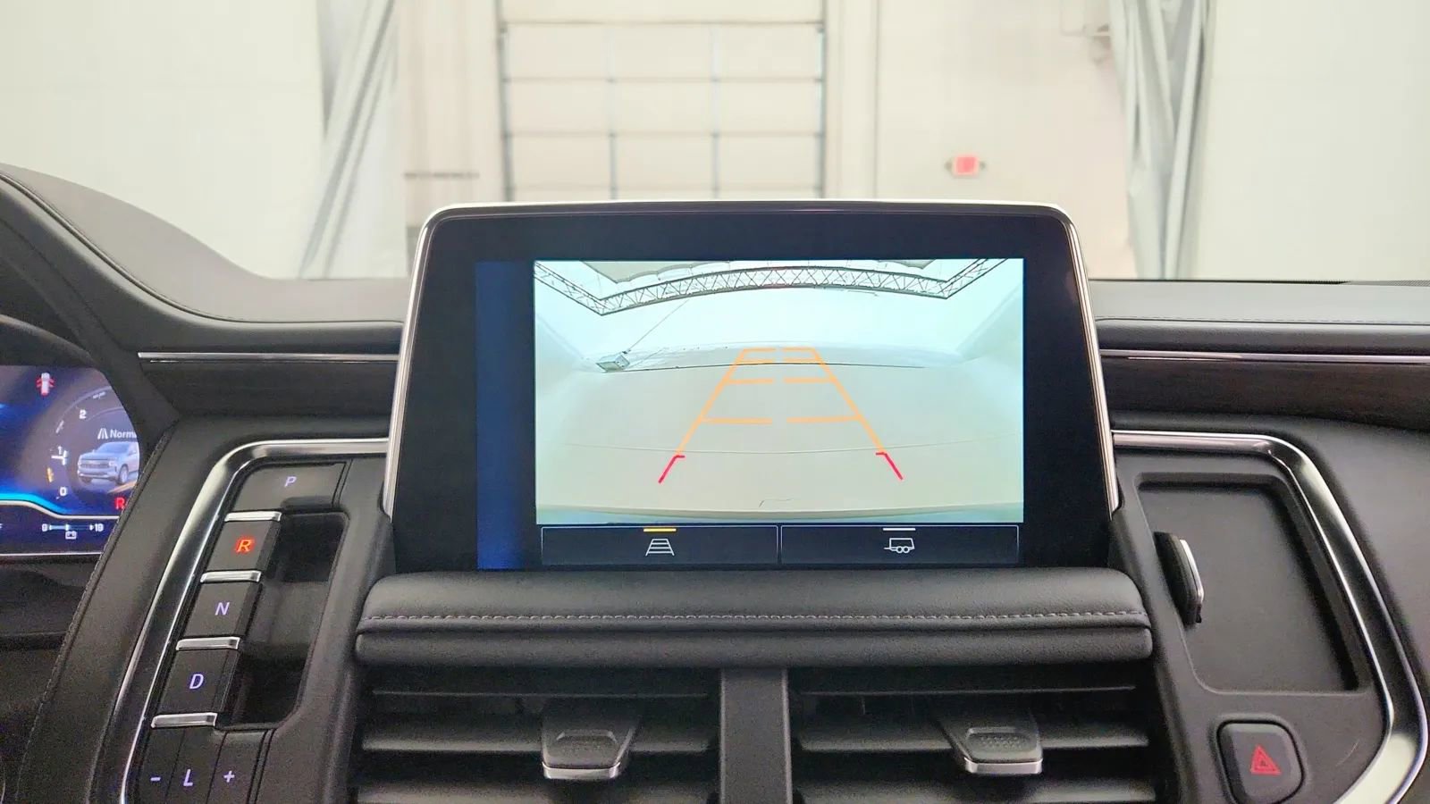 Used 2023 Chevrolet Tahoe LT image 23