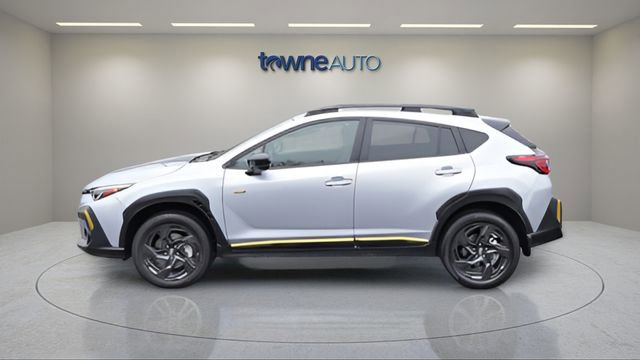 Used 2025 Subaru Crosstrek 2.5i Sport AWD/4WD image 2