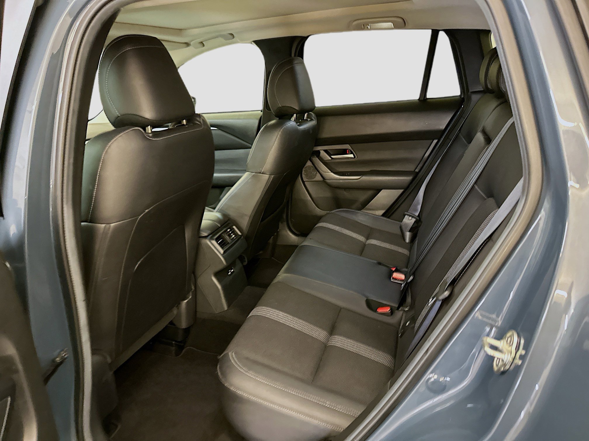 Used 2024 MAZDA CX-50 AWD 2.5 S w/ Premium Package image 30