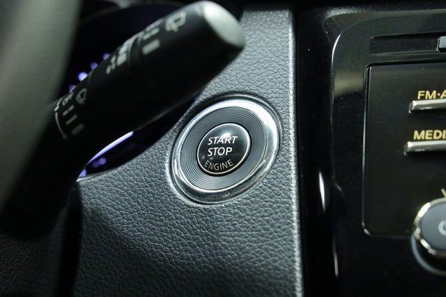 Used 2016 Nissan Rogue SV image 20