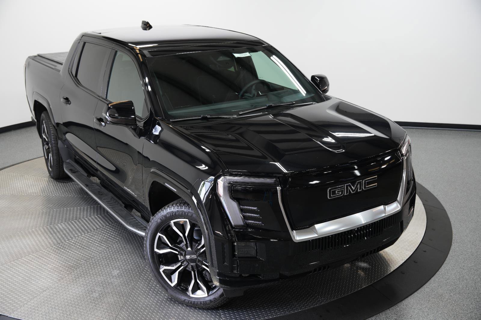 New 2025 GMC Sierra EV Denali image 42