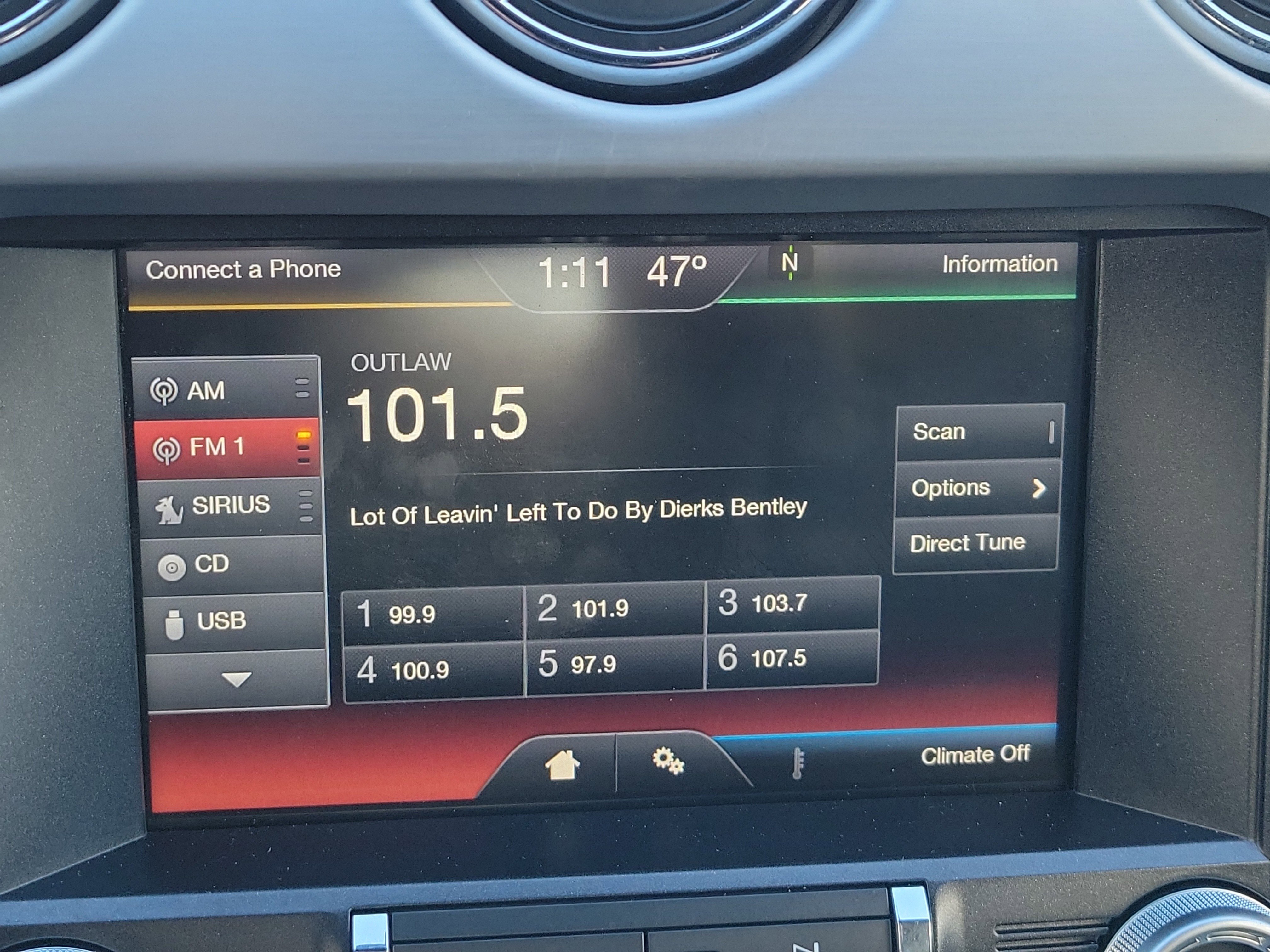 Used 2015 Ford Mustang Premium w/ Enhanced Security Package image 25