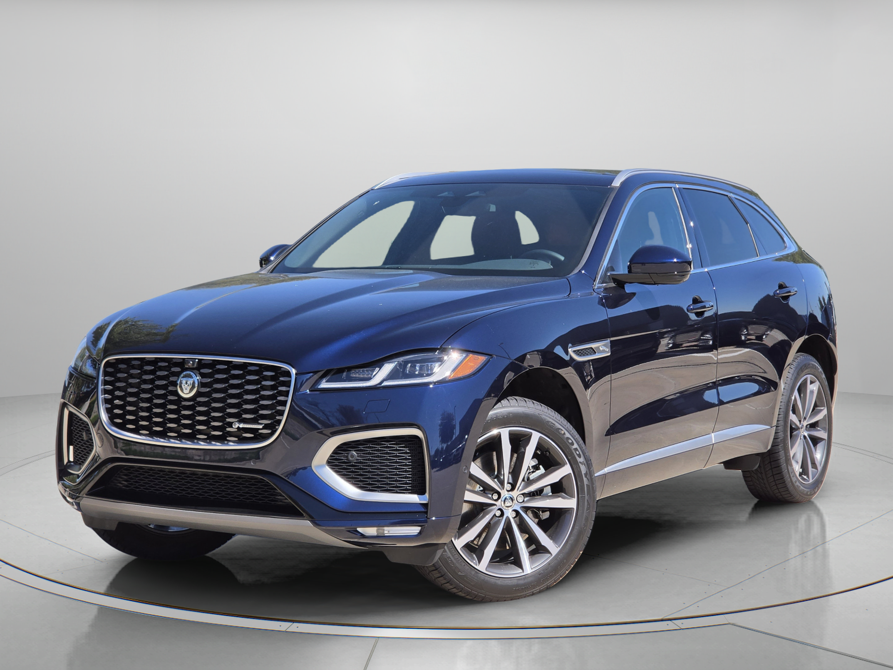 Used 2025 Jaguar F-PACE R-Dynamic S