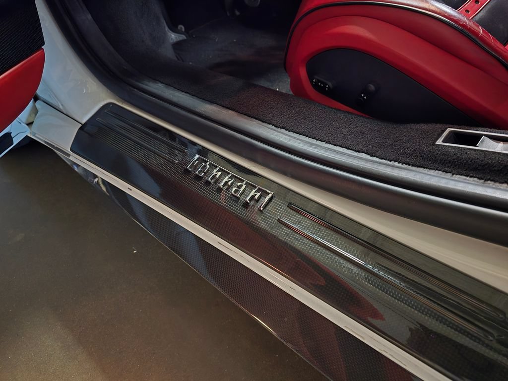 Used 2015 Ferrari 458 Spider RWD image 14
