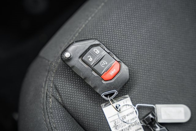 Used 2021 Jeep Wrangler Unlimited Sport image 41