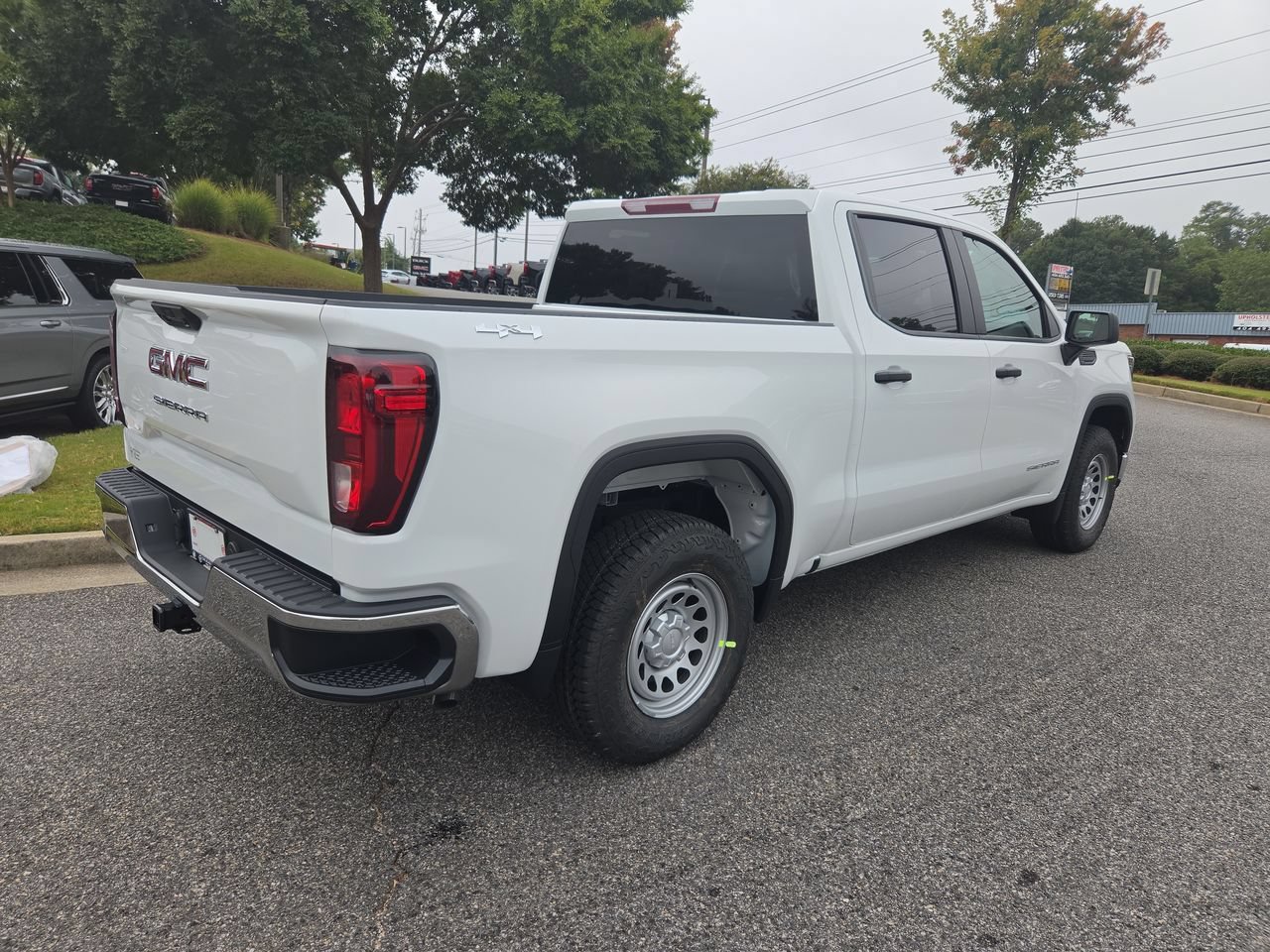 New 2026 GMC Sierra 1500 Pro w/ Pro Value Package AWD/4WD image 8