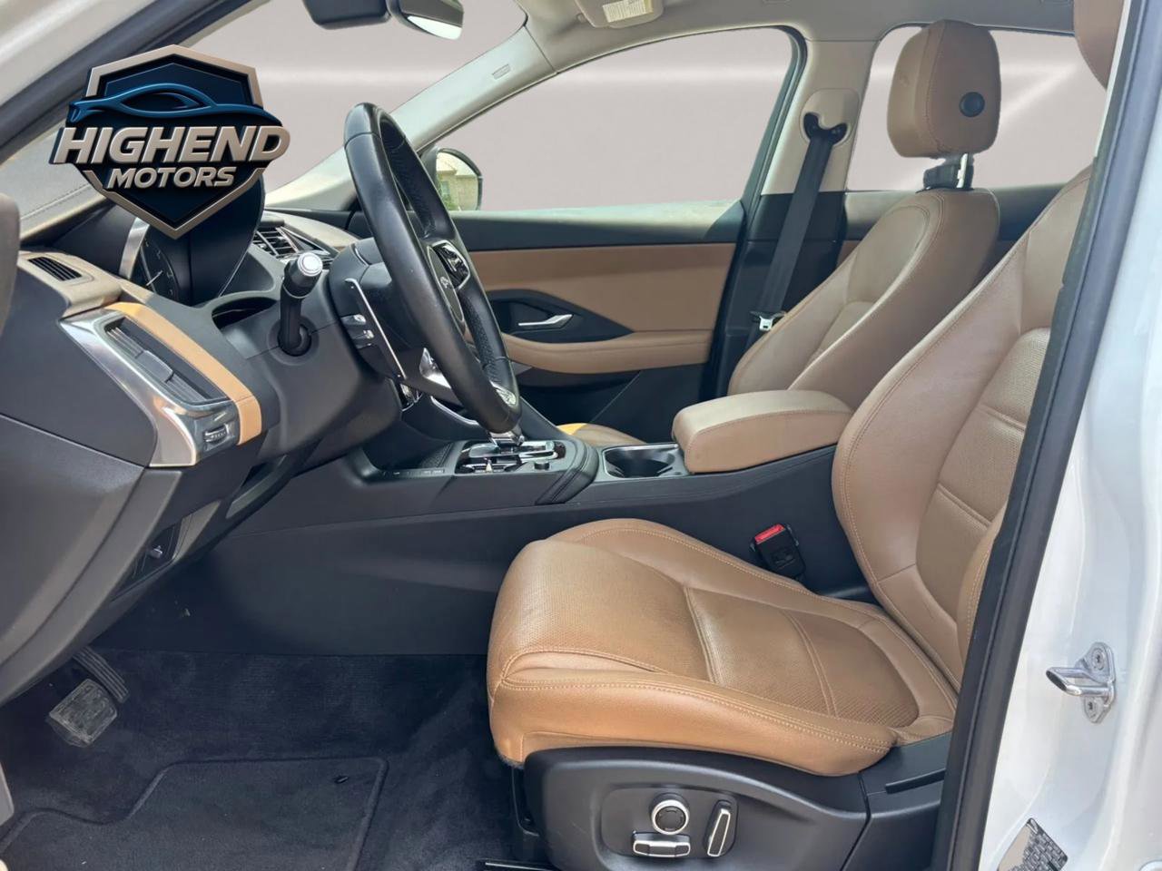 Used 2021 Jaguar E-PACE AWD/4WD image 15