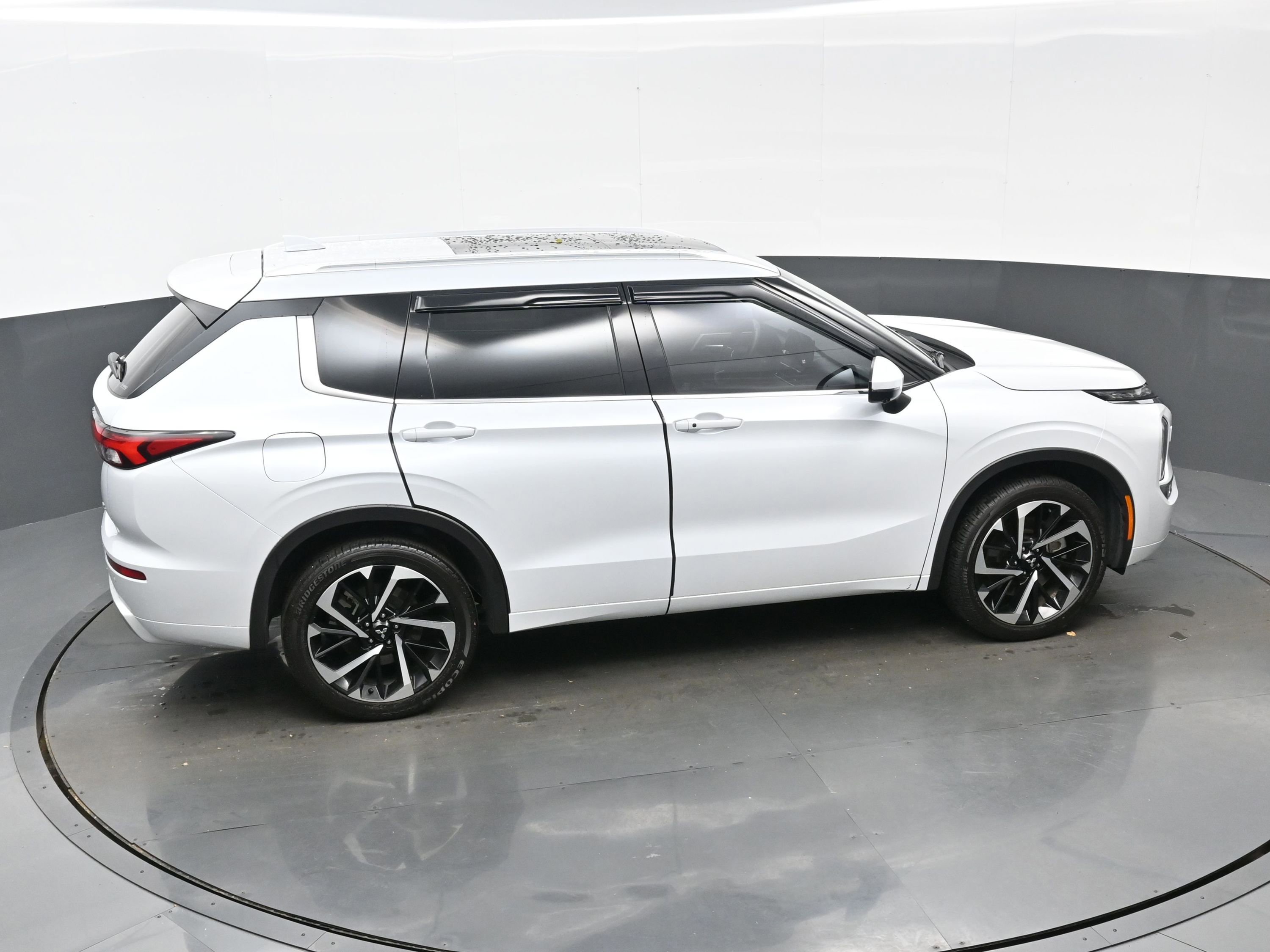 Used 2023 Mitsubishi Outlander SEL Black Edition image 41