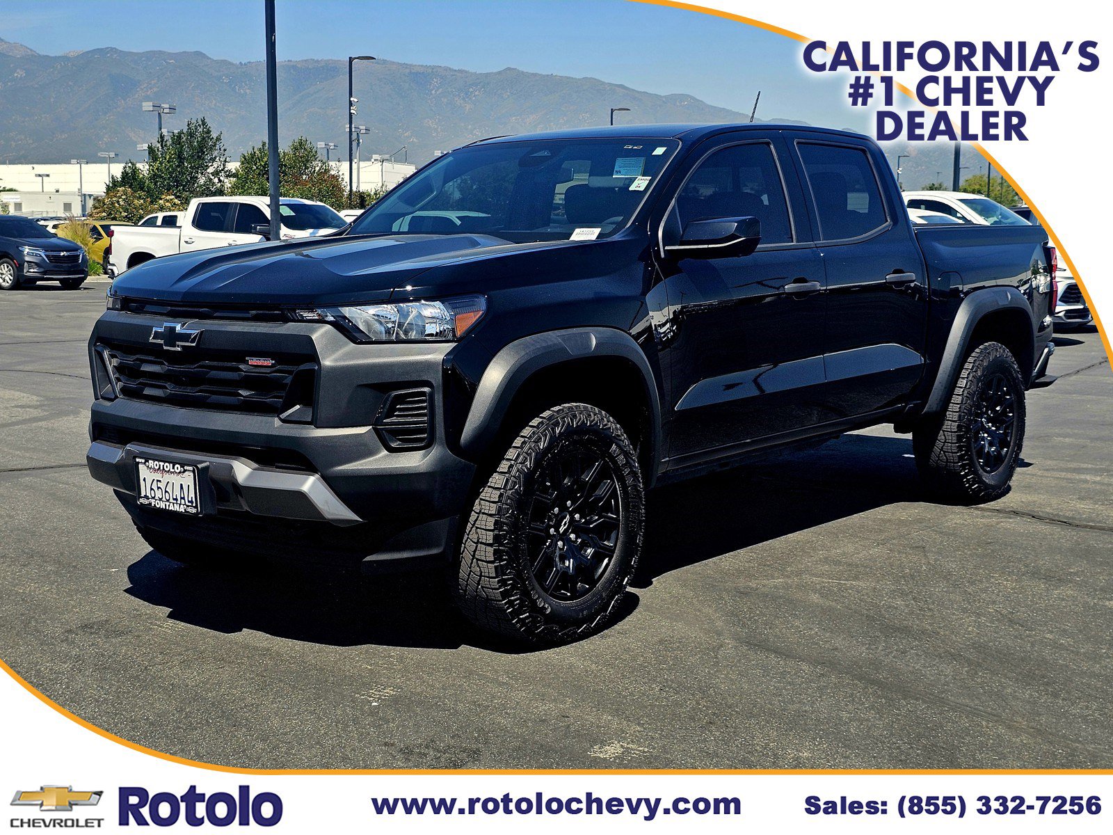 Used 2024 Chevrolet Colorado Trail Boss w/ Technology Package image 3