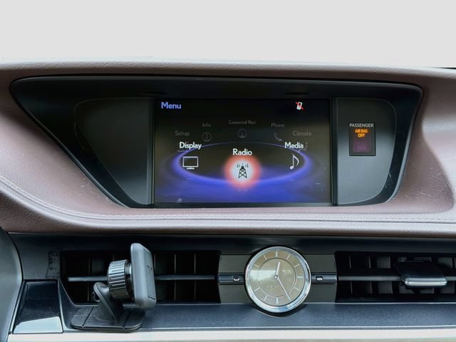 Used 2017 Lexus ES 350 w/ Accessory Package 2 FWD image 29