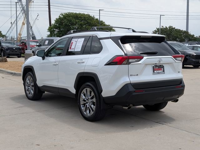 Used 2023 Toyota RAV4 XLE Premium FWD image 9