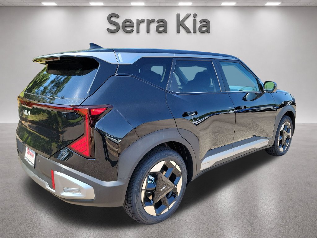 New 2027 Kia Seltos S FWD image 5