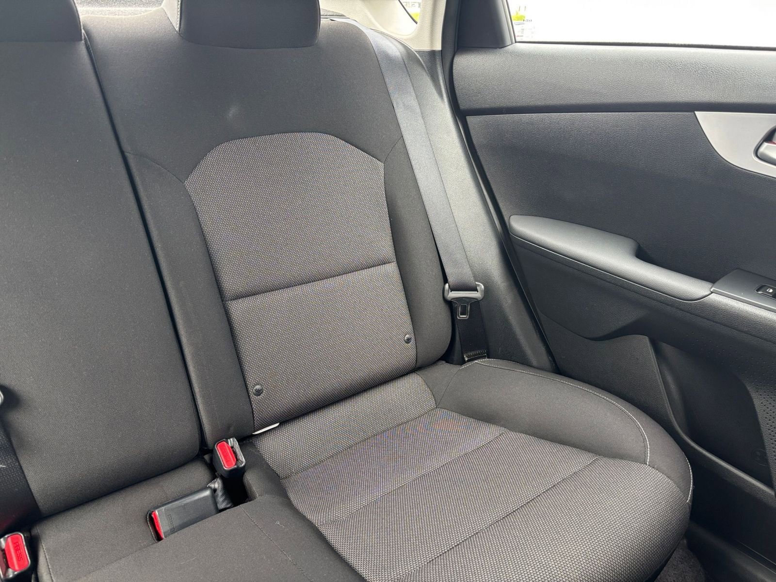 Used 2024 Kia Forte LXS FWD image 35