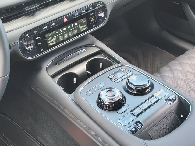 New 2026 Genesis G90 3.5T Prestige AWD/4WD image 16