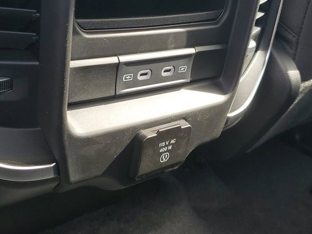 New 2026 RAM 1500 4x4 Crew Cab image 11