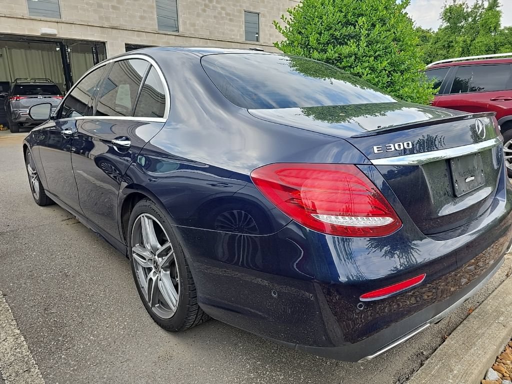 Used 2019 Mercedes-Benz E 300 image 5