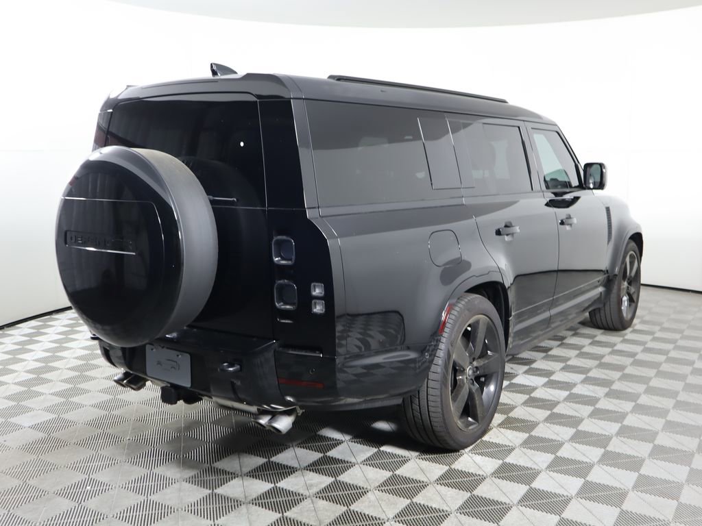 New 2025 Land Rover Defender 130 V8 image 5