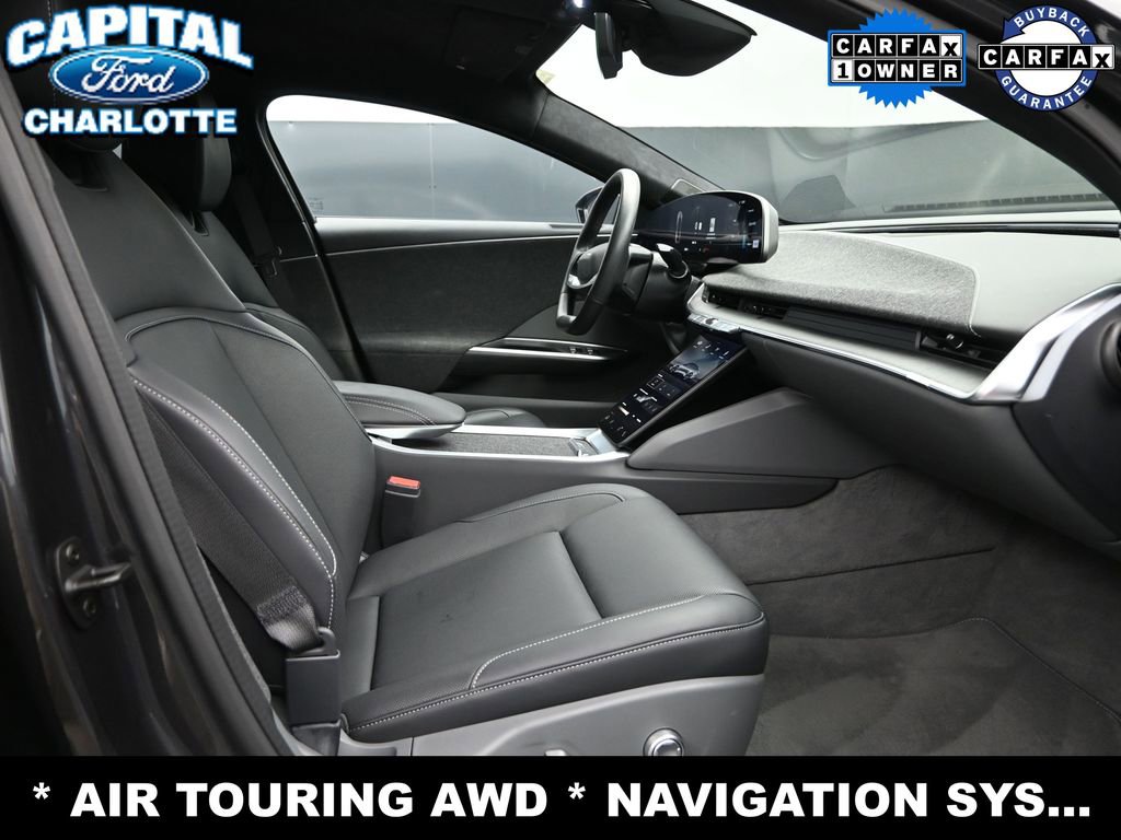 Used 2024 Lucid Air Touring image 12
