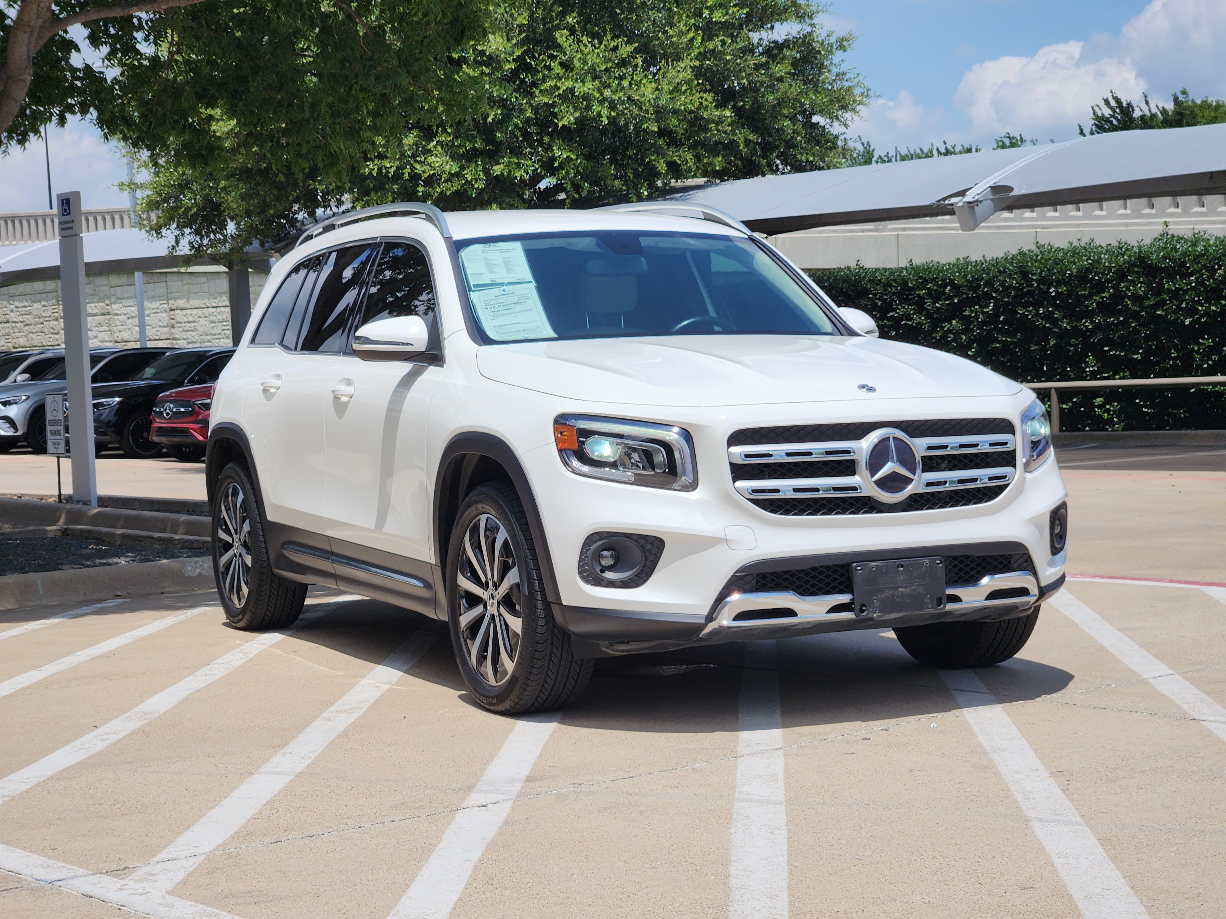 Used 2021 Mercedes-Benz GLB 250 image 2