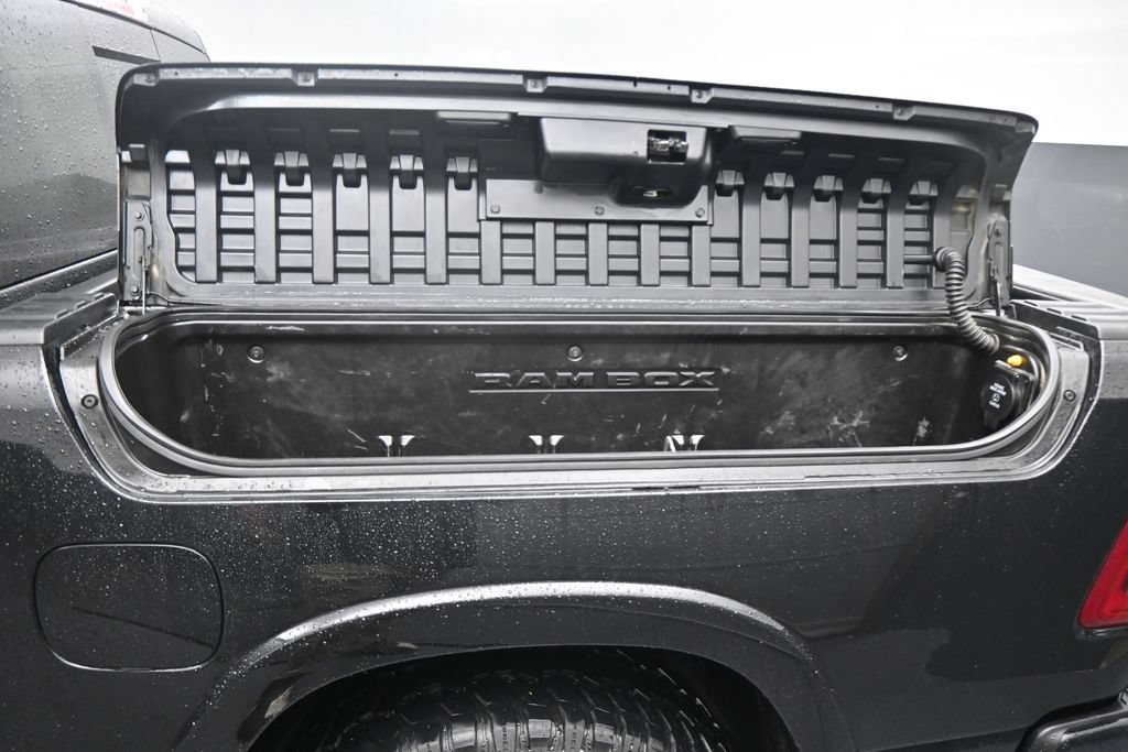 Used 2022 RAM 1500 Longhorn AWD/4WD image 4