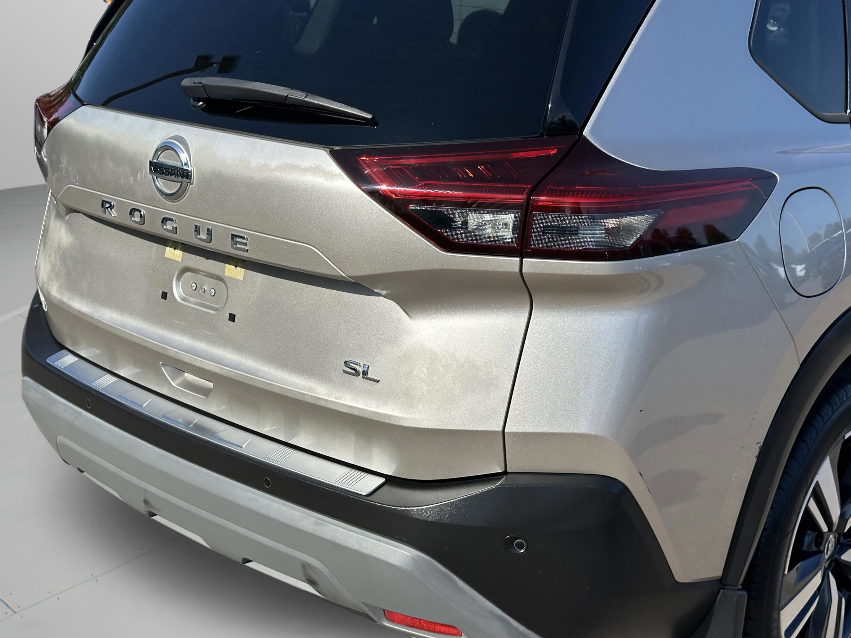 Certified 2021 Nissan Rogue SL w/ Premium Package FWD image 37