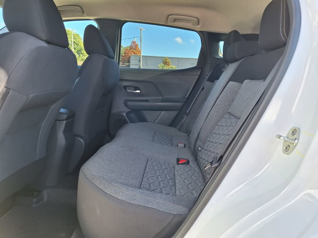 Used 2026 Nissan Kicks SV image 10